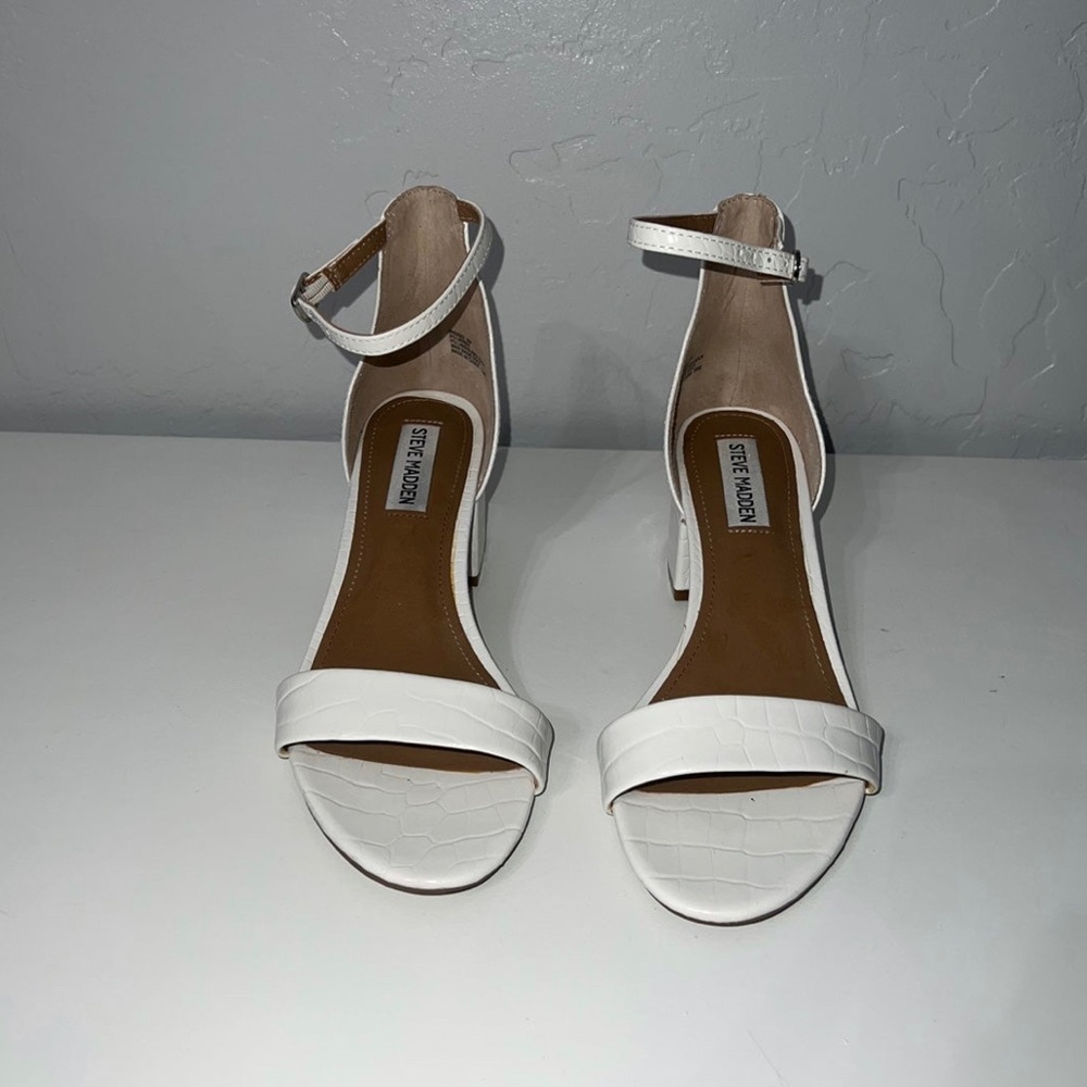 Steven Madden White Heels - Picture 2 of 4